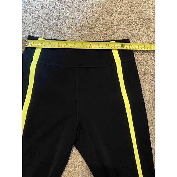 ZYIA Black Neon Tape Luxe Hi-Rise Leggings Yellow Size 6-8 Stripe Ankle Exercise - Picture 8 of 10